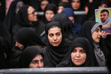 گزارش تصویری | مراسم بزرگداشت شهدای جنگ تحمیلی اخیر با حضور رهبر انقلاب اسلامی
