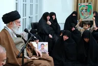مدافعان حرم در نگاه رهبر انقلاب: آنها شگفت‌انگیز هستند + فیلم
