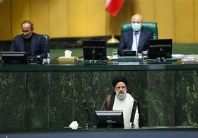 فردا (۲۱ دی ۱۴۰۱) رئیس&zwnj;جمهور برای تقدیم لایحه بودجه به مجلس می&zwnj;رود