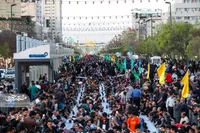جزئیات خدمات زیارتی و اجتماعی شهرداری مشهد در رمضان ۱۴۰۴ | از «قرار زیارت» تا برپایی ۳۰۰ سفره افطاری ساده