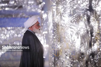 گزارش تصویری | نشست تحلیلی تبیینی «فتح قریب» در حرم مطهر رضوی