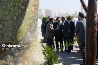 گزارش تصویری | بازدید شهردار و اعضای شورای اسلامی شهر مشهد مقدس از المان‌های بهاری (۲۹ اسفند ۱۴۰۳)