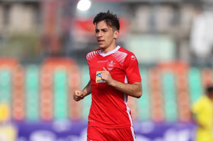 فرشاد احمدزاده، ستاره پرسپولیس تا اطلاع ثانوی محروم شد 