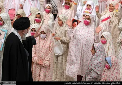 مراسم جشن تکلیف دختران دانش‌آموز در حضور رهبر معظم انقلاب