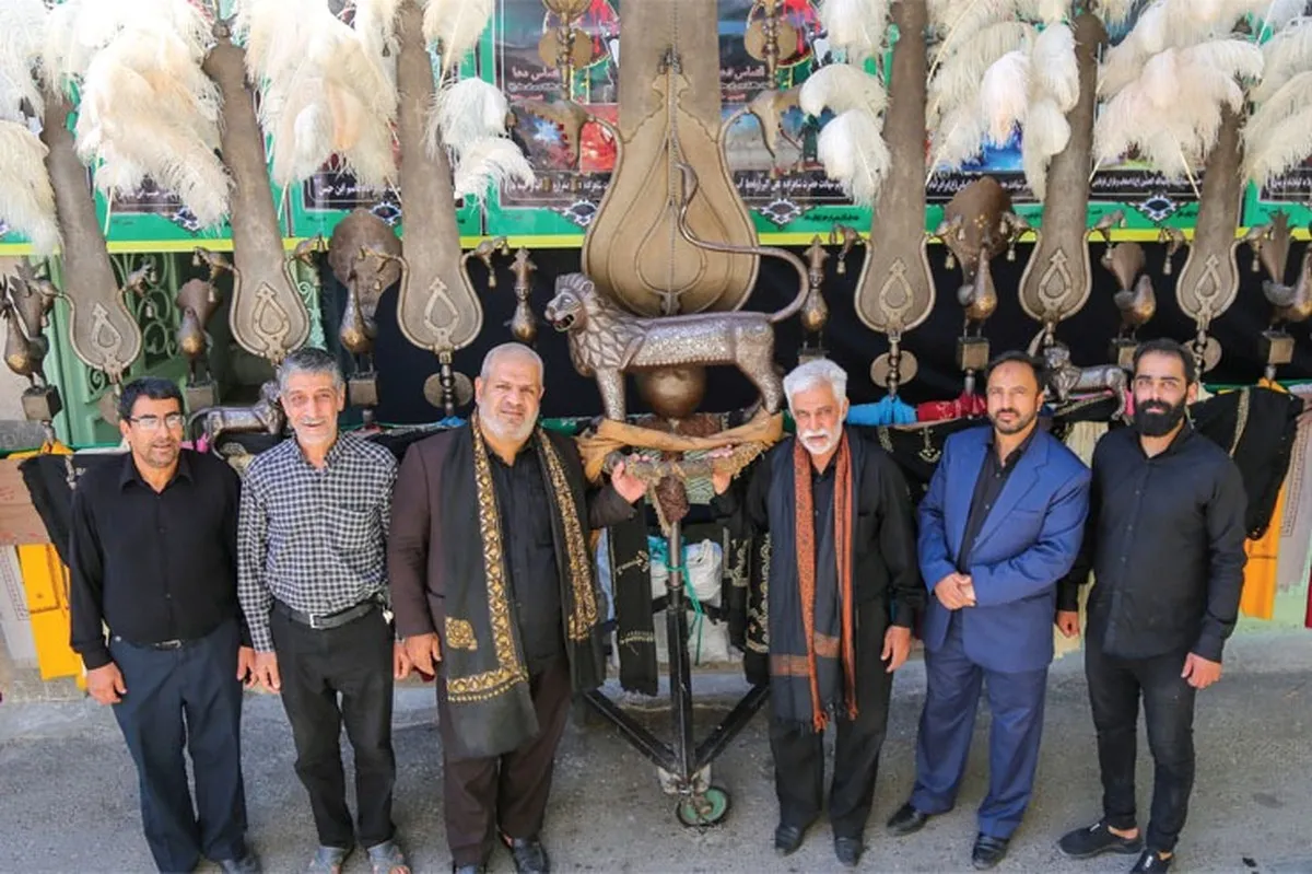 طبخ هر ساله ۲۰۰۰ کیلو برنج در ایام اربعین توسط هیئت یزدی‌های مقیم مشهد