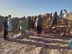 زلزله افغانستان تاکنون جان ۳۲۰ نفر را گرفت + تصاویر