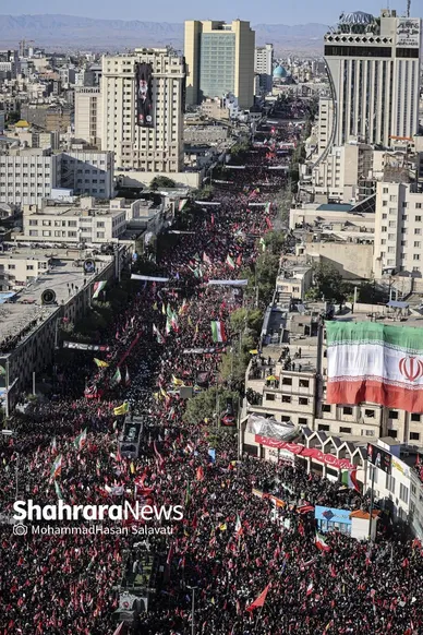 گزارش تصویری | تشییع تاریخی پیکر مطهر رهبر شهید انقلاب در مشهد مقدس | (پنجشنبه ۱۸ تیر ماه ۱۴۰۵)