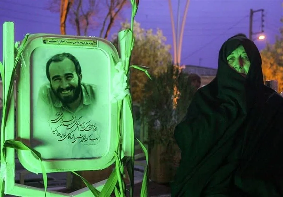 ویدئو | پیکر مادر شهید خرازی بعد از فراق چهل‌ساله، در خاک آرام گرفت