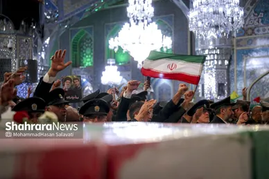 گزارش تصویری |  وداع با پیکر مطهر ۵ شهید خراسانی حمله آمریکایی-صهیونی در حرم مطهر رضوی