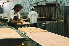 خدمت&zwnj;رسانی قرارگاه مردمی رمضان در مشهد مقدس + فیلم