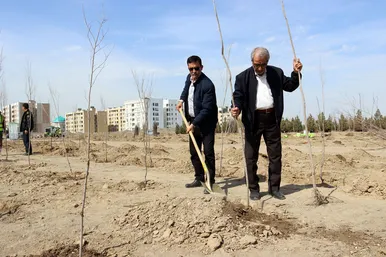 مراسم روز درختکاری در مشهد 