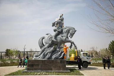 آیین رونمایی از یادمان «گذرسیاوش از آتش»