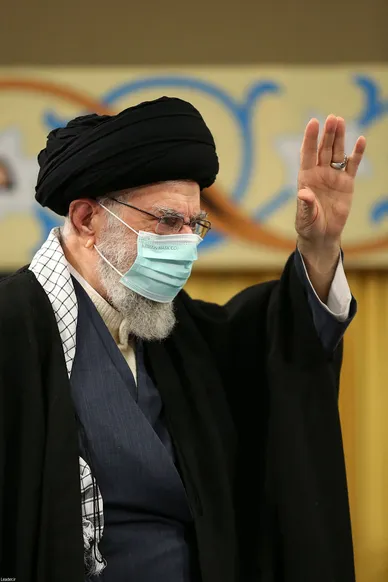 عکس | دیدار جمعی از مسئولان نظام و سفیران کشورهای اسلامی با مقام معظم رهبری