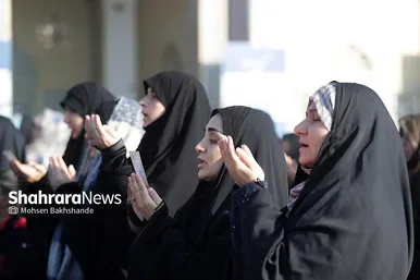 گزارش تصویری | اقامه نماز عید فطر در حرم مطهر امام رضا (ع)
