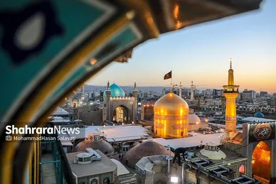 آئین اذن عزای حسینی و تعویض پرچم گنبد حرم مطهر رضوی