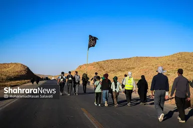 گزارش تصویری | زائران پیاده امام رضا (ع)