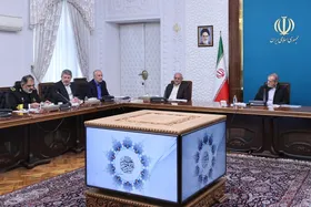 پزشکیان: اقتصاد دریامحور در برنامه&zwnj;های توسعه&zwnj;ای کشور اولویت دارد