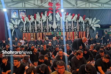 مراسم «شام غریبان حسین» مهاجران افغانستانی‌ در مدرسه علمیه حضرت قائم (عج)