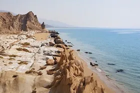 ویدئو| ساحل مکسر در قشم
