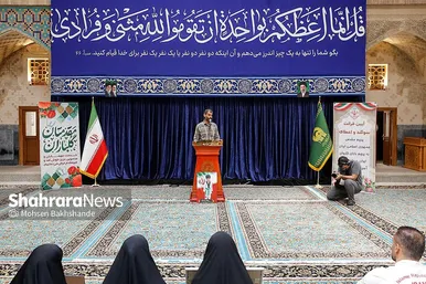 گزارش تصویری | اعطای پرچم جمهوری اسلامی ایران به پرچمداران کشورمان در رقابت‌های آسیایی ناگویا