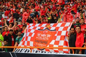 بازارسیاه بلیت فروشی مسابقه پرسپولیس &ndash; الدحیل + عکس