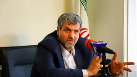 مردم اموالشان را برای ورود به بورس نفروشند/ مدیران سهام عدالت دارند، اما افراد ضعیف سهام نگرفته&zwnj;اند