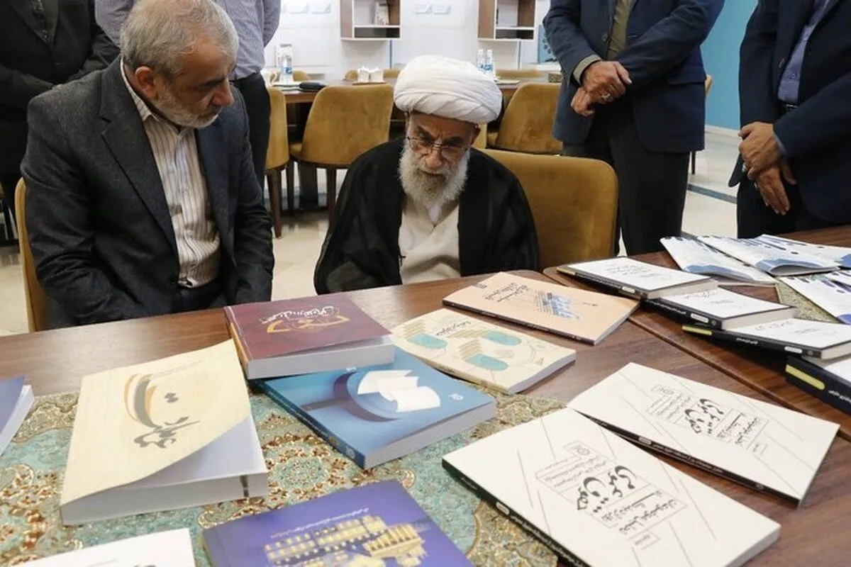 آیت الله جنتی از تازه‌ترین دستاورد‌های علمی پژوهشکده شورای نگهبان بازدید کرد