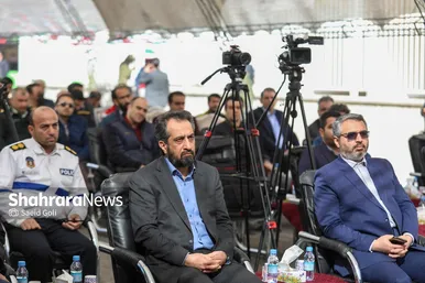 رونمایی از ۲۹ دستگاه اتوبوس جدید  و محور شهید محبی