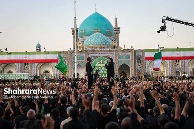 گزارش تصویری | آیین چهارپایه خوانی عصر شهادت امام رضا (ع) در حرم مطهر رضوی