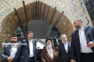 گزارش تصویری | بازدید آیت‌الله علم‌الهدی از ایستگاه باب‌الجواد(ع) مترو مشهد