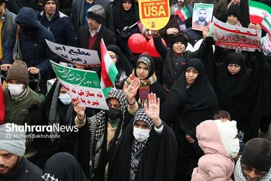 گزارش تصویری حضور باشکوه مردم مشهد در راهپیمایی ۲۲ بهمن