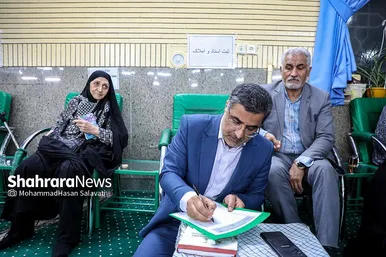 دیدار مردمی فرماندار و مدیران ۱۵ دستگاه اجرایی با اهالی منطقه ۹ مشهد