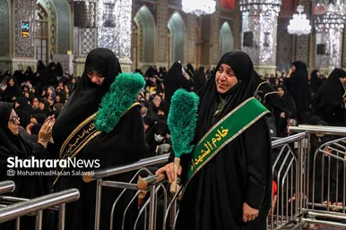 مراسم بزرگداشت شهدای خدمت در حرم مطهر رضوی