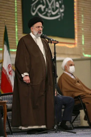 عکس | دیدار جمعی از مسئولان نظام و سفیران کشورهای اسلامی با مقام معظم رهبری
