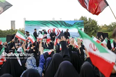 گزارش تصویری | اجتماع بزرگ کودکان و نوجوانان مشهدی در یادبود شهدای کودک و نوجوان ایرانی حمله رژیم صهیونی