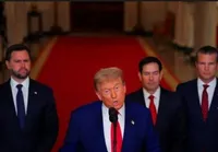 نماینده کنگره: ترامپ تهدیدی برای امنیت و ارتش آمریکاست