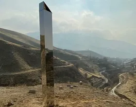 مشاهده &laquo;مونولیت&raquo; اسرار آمیز جهان در جاجرود ایران + تصاویر