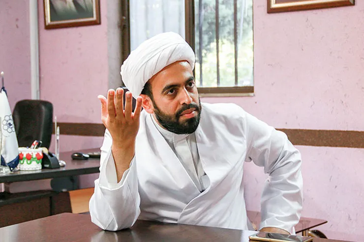 با گفتگو گره‌گشایی کنیم