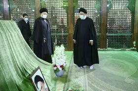 تجدید میثاق دولت با آرمان&zwnj;های امام خمینی(ره)| رئیسی: دشمنان نمی&zwnj;خواهند اهداف و آرمان&zwnj;های امام(ره) تحقق پیدا نکند+ فیلم