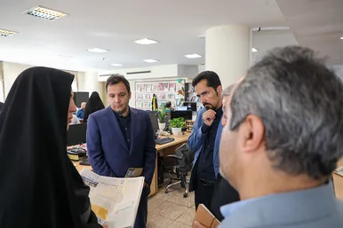 روز خبرنگار در روزنامه شهرآرا - 3