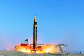 موشک &laquo;خرمشهر ۴&raquo; چه ویژگی&zwnj;هایی دارد؟ | جانشین وزیر دفاع: مقابله با این موشک، محال است + فیلم