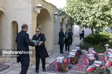 توزیع ۲۰۰۰ بسته معیشتی بین سادات احسان پذیر
