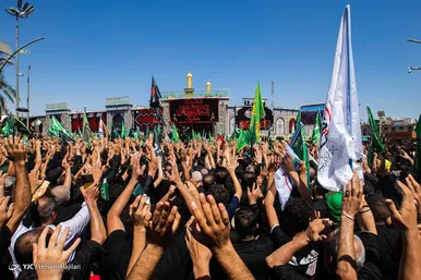 مراسم عزاداری ظهر عاشورا - کربلا معلی