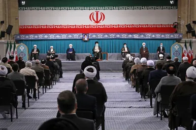 مراسم تنفیذ حکم سیزدهمین دوره ریاست جمهوری اسلامی ایران‌