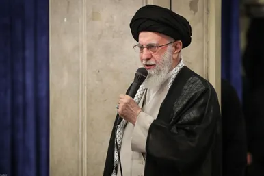 گزارش تصویری | مراسم بزرگداشت شهدای جنگ تحمیلی اخیر با حضور رهبر انقلاب اسلامی