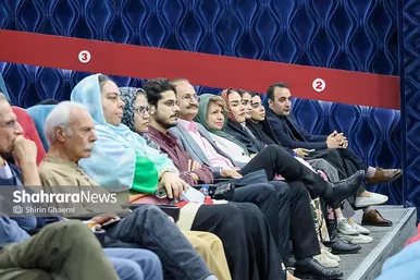 گزارش تصویری | اکران مردمی فیلم سینمایی «ماده ۳۵۱» با حضور عوامل در مشهد