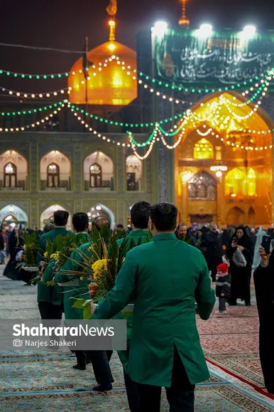 گزارش تصویری | حال و هوای حرم مطهر رضوی در شب نیمه شعبان
