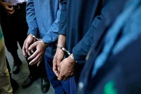 ویدئو| عملیات دستگیری سارقان زورگیر در اصفهان