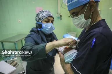 پزشکان برای متوقف کردن روند آسیب به شبکیه تلاش می‌کنند.