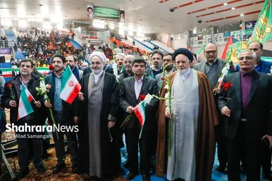 گزارش تصویری | آیین آغاز جشن‌های پیروزی انقلاب اسلامی و بزرگداشت سالروز ورود امام‌خمینی(ره) به وطن